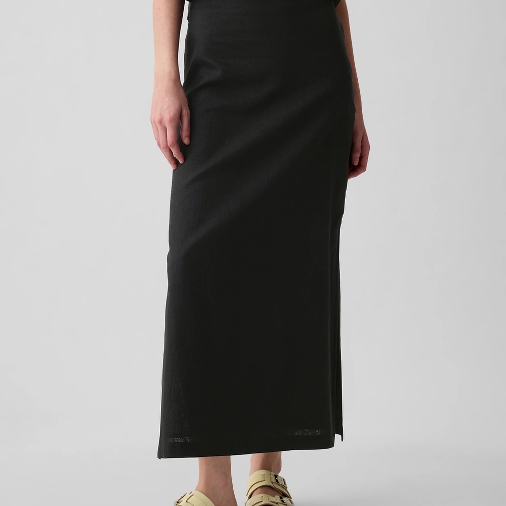 Linen Blend Maxi Skirt